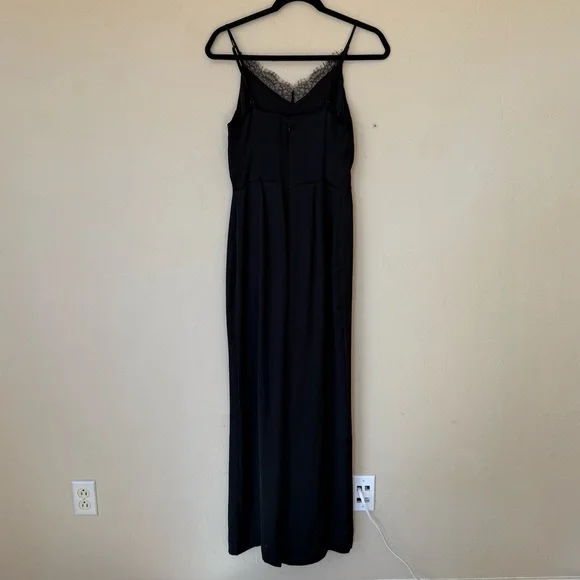 Express Black Satin Jumpsuit NWOT Size Small - Picture 5 of 6